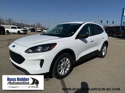 Used 2022 Ford Escape SE