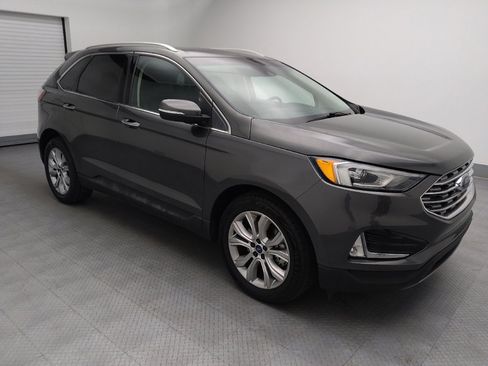 Used 2019 Ford Edge Titanium AWD/4WD image 11