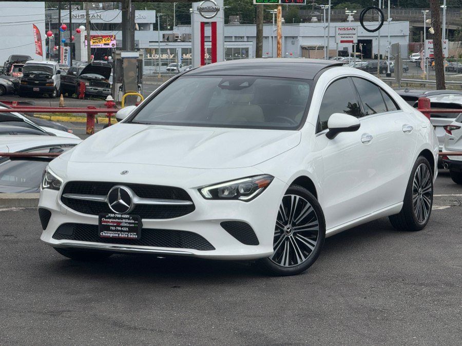 Used 2023 Mercedes-Benz CLA 250 4MATIC image 9