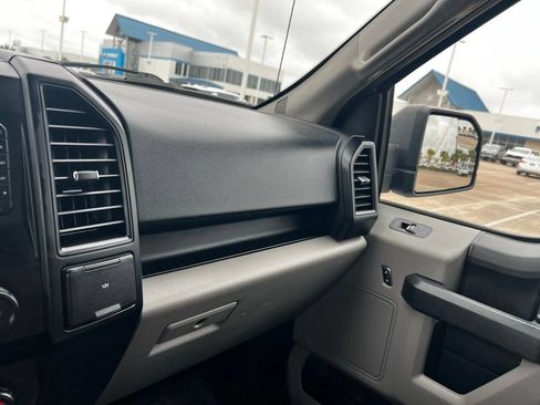 Used 2017 Ford F150 XL w/ XL Power Equipment Group AWD/4WD image 29