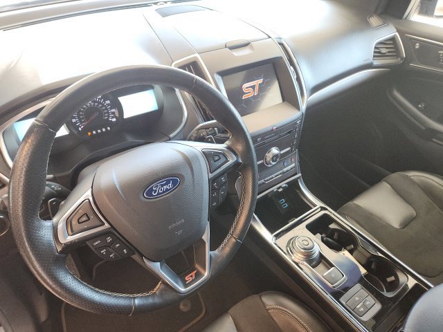 Used 2019 Ford Edge ST w/ Equipment Group 401A AWD/4WD image 20