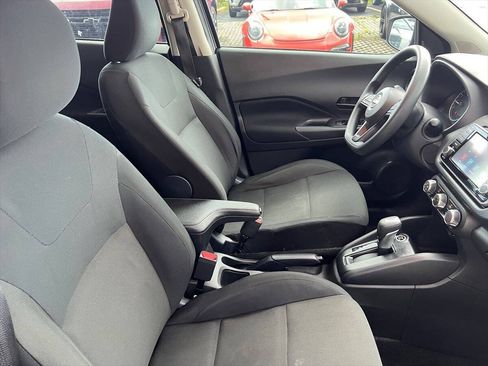 Used 2024 Nissan Kicks S FWD image 8