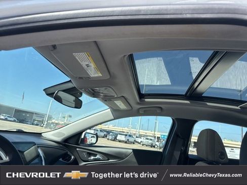 Certified 2024 Chevrolet Malibu LT image 12