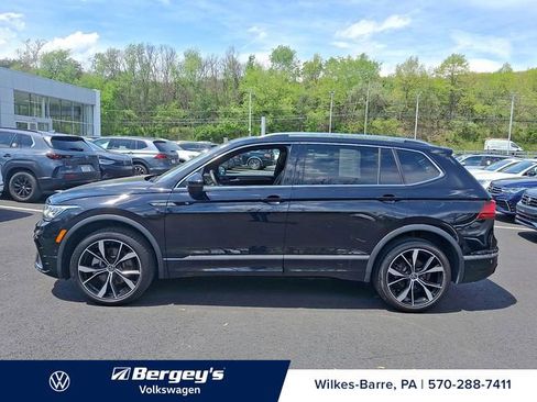Certified 2024 Volkswagen Tiguan SEL R-Line AWD/4WD image 9
