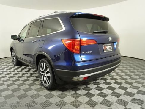 Used 2017 Honda Pilot Elite image 5