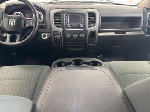 Used 2015 RAM 1500 Express w/ Black Ram 1500 Express Group AWD/4WD image 2