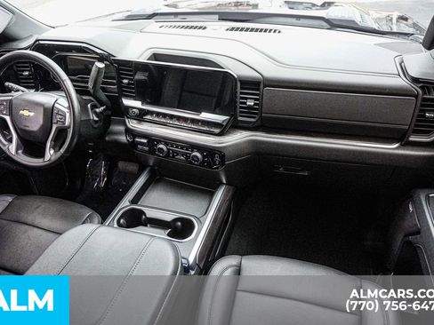 Used 2024 Chevrolet Silverado 2500 LTZ w/ LTZ Convenience Package image 26