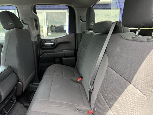 Used 2022 Chevrolet Silverado 1500 Custom AWD/4WD image 8