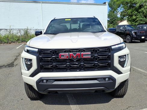 New 2026 GMC Canyon Elevation w/ Convenience Package AWD/4WD image 2