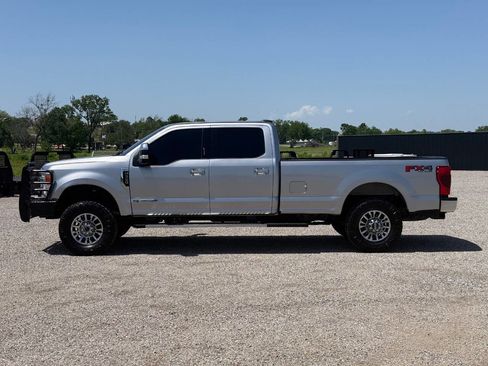 Used 2022 Ford F350 XLT w/ XLT Premium Package AWD/4WD image 9