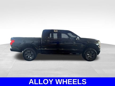 Used 2024 Ford F150 Lightning Lariat image 3
