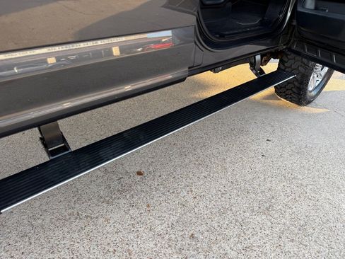 Used 2020 Ford F350 Platinum w/ FX4 Off-Road Package image 26