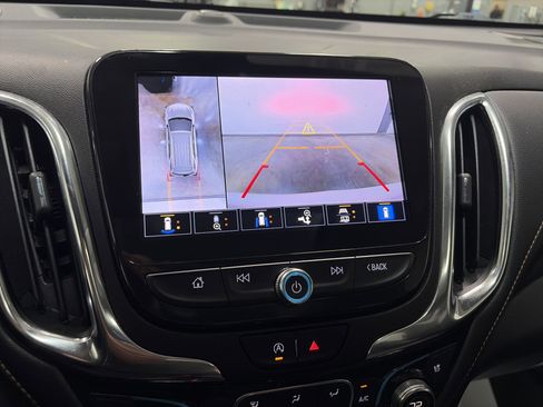 Used 2022 Chevrolet Equinox Premier AWD/4WD image 20