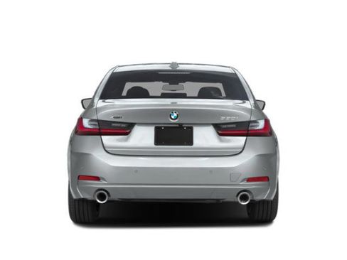 Used 2026 BMW 330i xDrive Sedan w/ Premium Package AWD/4WD image 8