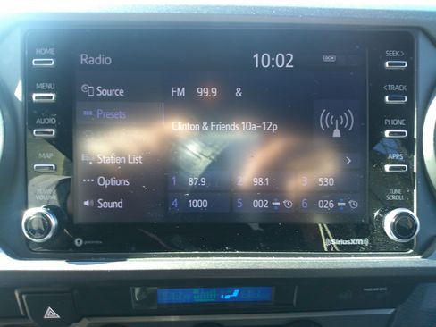 Used 2021 Toyota Tacoma TRD Off-Road w/ Technology Package image 39