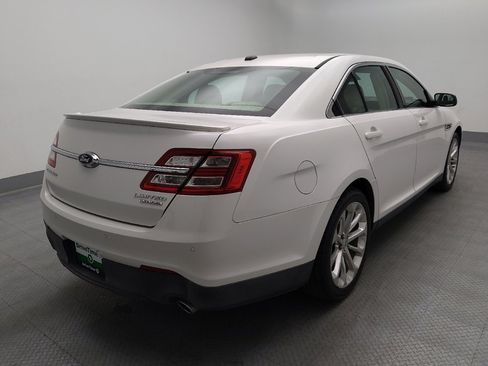 Used 2014 Ford Taurus Limited w/ Equipment Group 301A FWD image 10