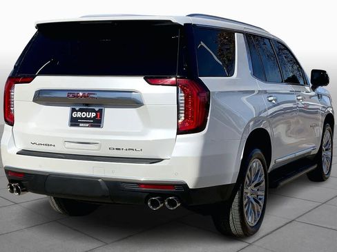 Used 2023 GMC Yukon Denali image 12