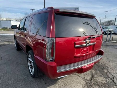 Used 2014 Cadillac Escalade Premium image 8