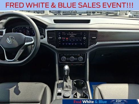 Used 2023 Volkswagen Atlas SE w/ Black Wheel Package AWD/4WD image 15