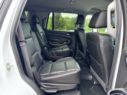Used 2020 Chevrolet Tahoe Premier AWD/4WD image 36