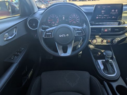 Certified 2023 Kia Forte LXS image 16