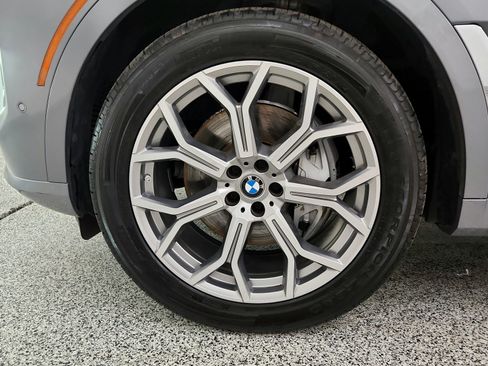 Used 2025 BMW X7 xDrive40i AWD/4WD image 42