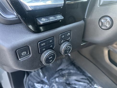 Certified 2023 Chevrolet Silverado 1500 LTZ w/ Technology Package image 12