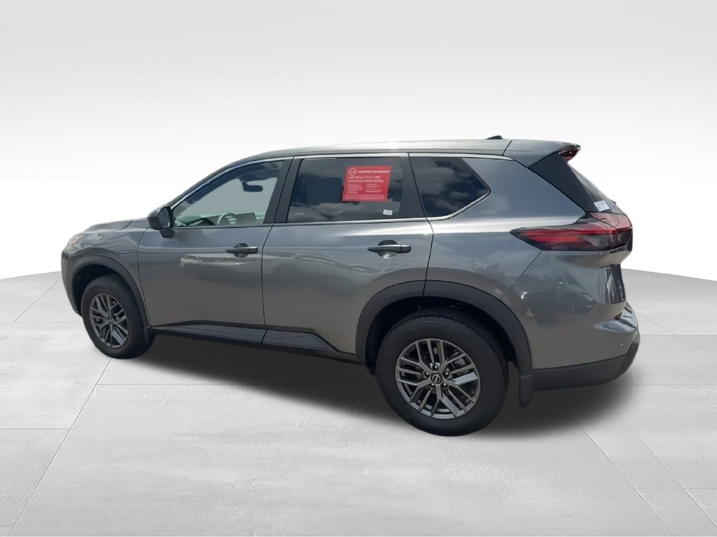 Used 2026 Nissan Rogue S AWD/4WD image 6