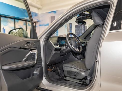 Certified 2025 BMW X1 xDrive28i AWD/4WD image 13