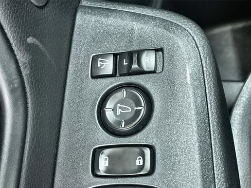 Certified 2025 Honda Pilot Black Edition image 14