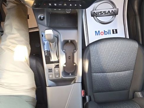 New 2026 Nissan Sentra SV image 17