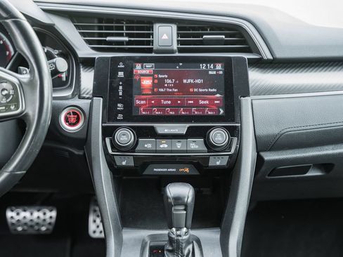 Used 2017 Honda Civic Sport Touring image 19