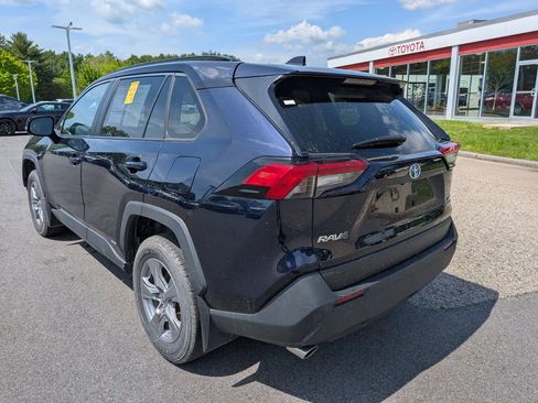 Used 2024 Toyota RAV4 XLE w/ Convenience Package AWD/4WD image 3