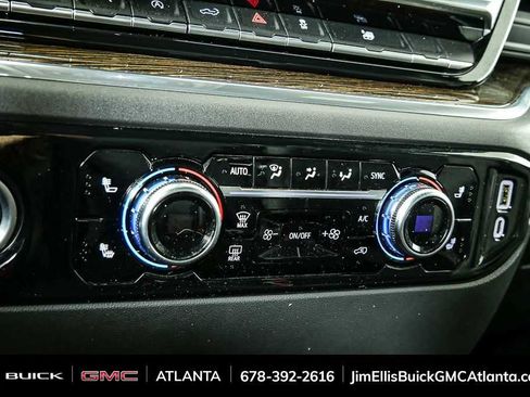 Used 2022 GMC Sierra 1500 Elevation image 16