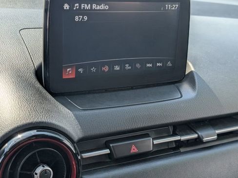 Used 2018 MAZDA CX-3 Touring image 16