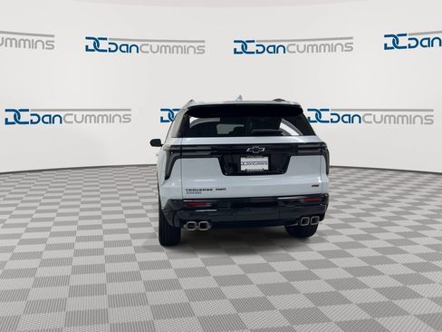 New 2026 Chevrolet Traverse RS w/ LPO, Floor Liner Package AWD/4WD image 7