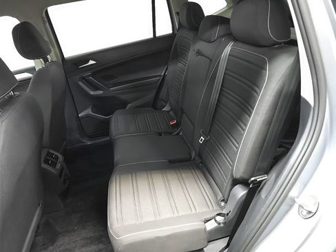 Used 2024 Volkswagen Tiguan S AWD/4WD image 31