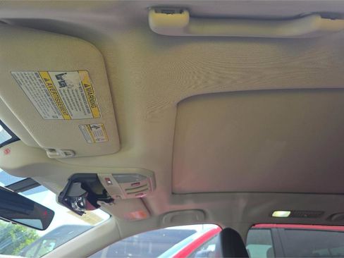 Used 2020 Subaru Ascent Limited w/ Technology Package AWD/4WD image 12