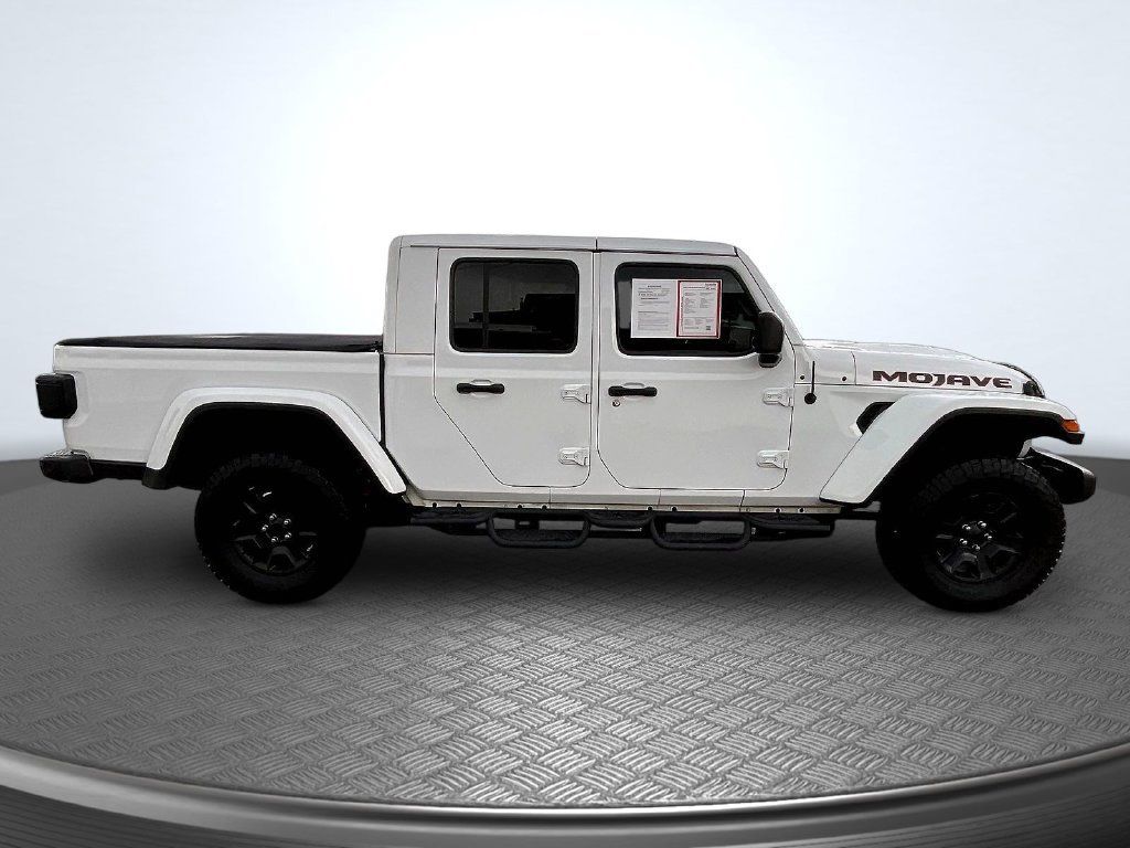 Used 2021 Jeep Gladiator Mojave w/ Trailer Tow Package AWD/4WD image 4