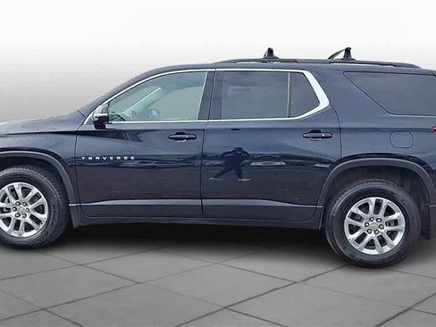 Used 2020 Chevrolet Traverse LT w/ Driver Confidence II Package image 5