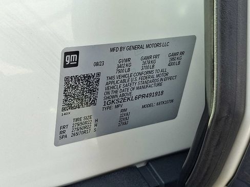 Used 2023 GMC Yukon Denali Ultimate AWD/4WD image 33