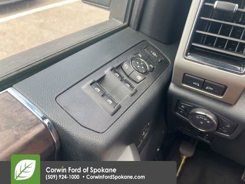 Used 2022 Ford F350 Lariat w/ Lariat Ultimate Package AWD/4WD image 21