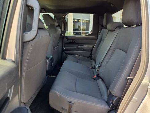 Used 2025 Toyota Tacoma SR5 AWD/4WD image 13