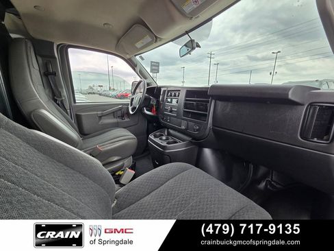 Used 2024 GMC Savana 2500 w/ Driver Convenience Package RWD image 28