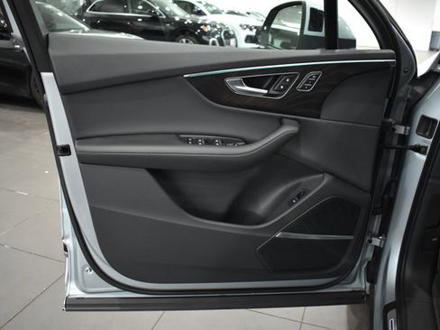 Used 2023 Audi Q7 2.0T Premium Plus w/ Premium Plus Package image 34