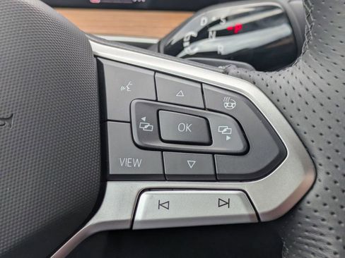 New 2026 Volkswagen Tiguan SEL R-Line AWD/4WD image 26