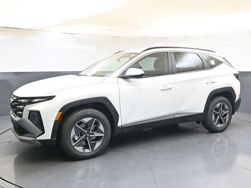 New 2026 Hyundai Tucson SEL image 2