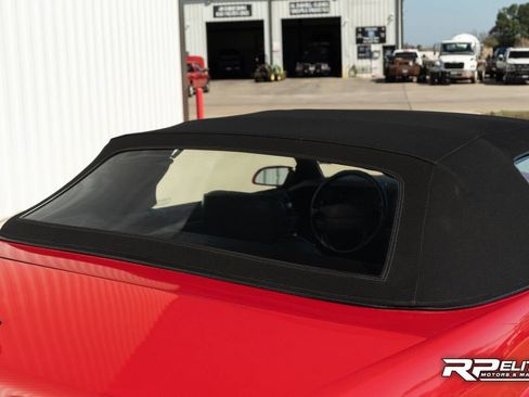 Used 1991 Chevrolet Camaro Z28 image 44