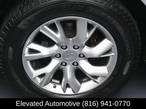 Used 2014 INFINITI QX80 4WD w/ Theater Package image 5