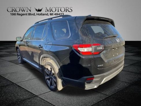 Certified 2024 Honda Pilot Elite image 11